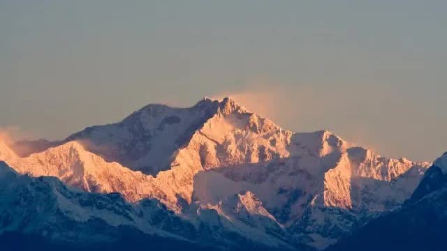 Morning Dawn Over Kanchenjunga - 432Hz - Рассвет над Канченджангой - 432Гц